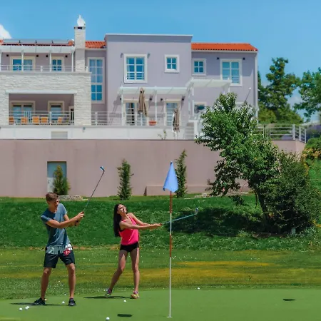 Aqua Villa